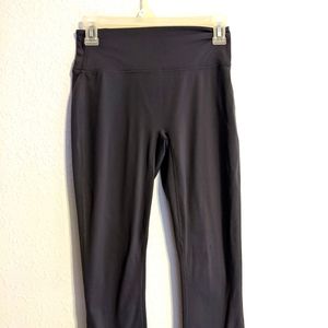 Ladies Fabletics Leggings Size Small